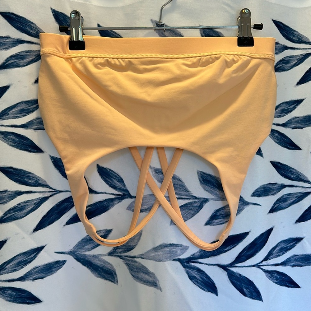 EUC Lululemon Energy Bra *Medium Support B-D, Size 8